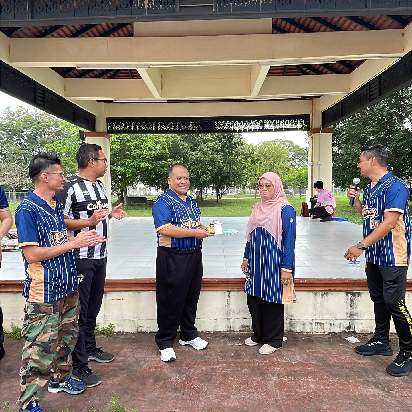 PROGRAM JOM FIT PEJABAT TIMBALAN NAIB CANSELOR (AKADEMIK DAN ANTARABANGSA) BIL.1/2025, MAJLIS SEKALUNG BUDI DAN SELAMAT DATANG
