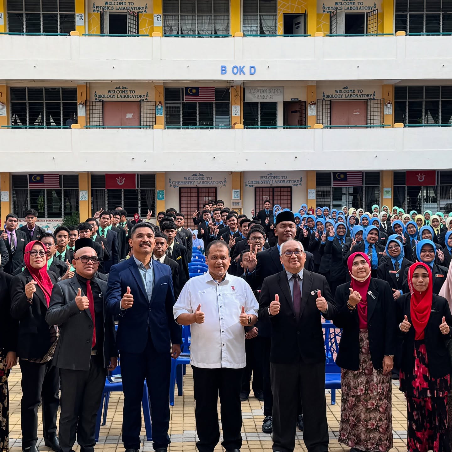 MOTIVASI TALK SMK PENGKALAN CHEPA 2