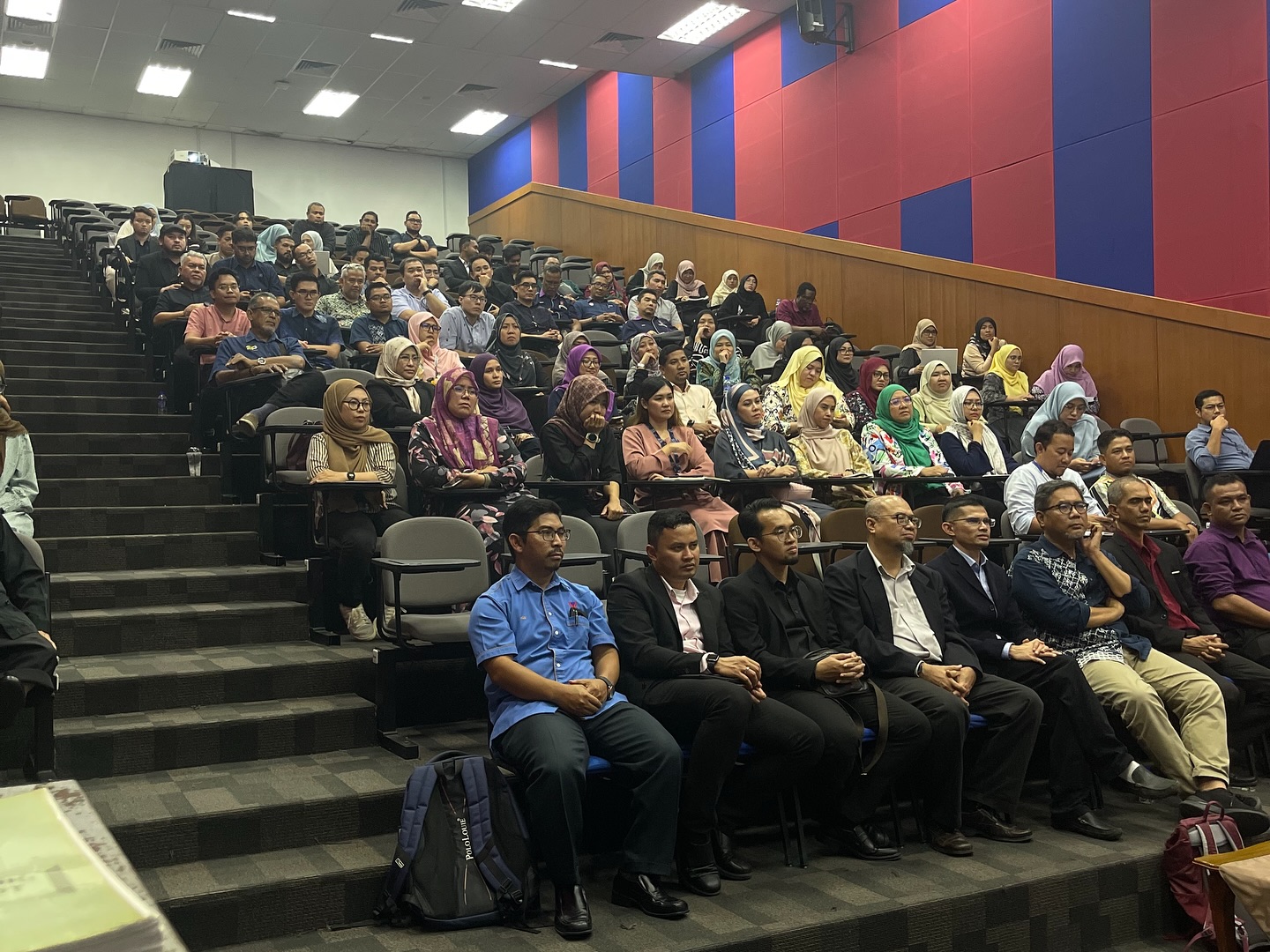 SESI BICARA MUHIBAH BERSAMA PENSYARAH DAN PELAJAR FTKW, FSE DAN FBI
